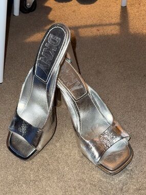 DKNY Metallic Silver Open-Toe anya sandals Heels